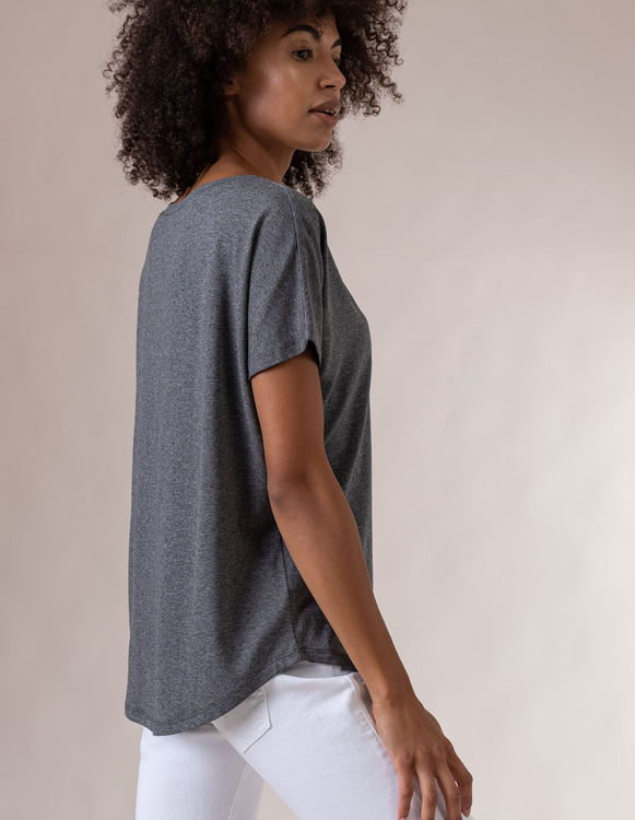 DARK GREY LOOSE-FITTING TEE WITH V-NECK