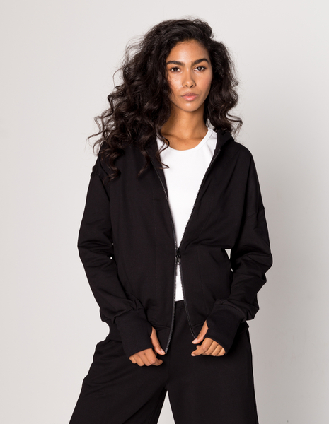 BLACK HOODIE BETTY