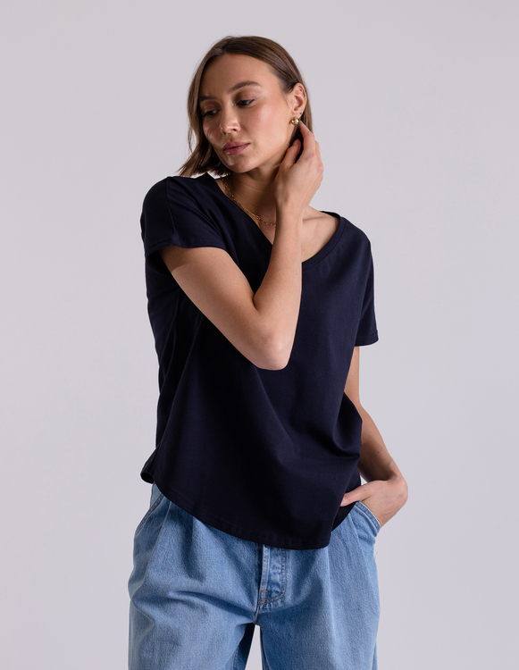NAVY BLUE LOOSE V-NECK T-SHIRT