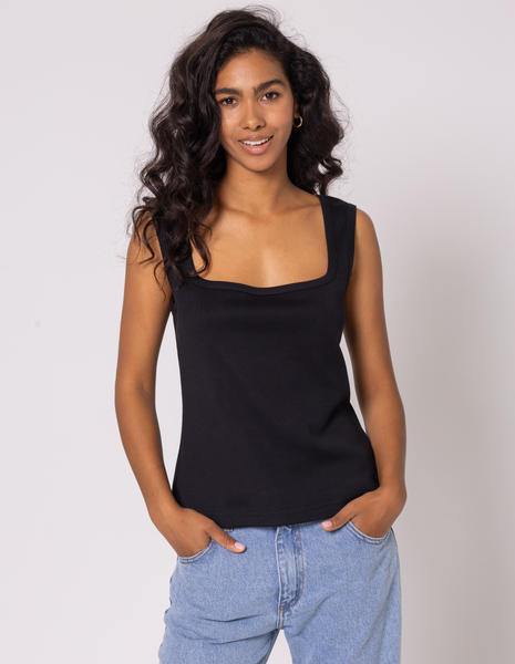 BLACK ELLE TOP