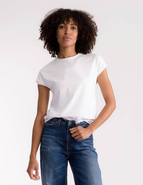 WHITE POPPY T-SHIRT