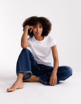WHITE POPPY T-SHIRT