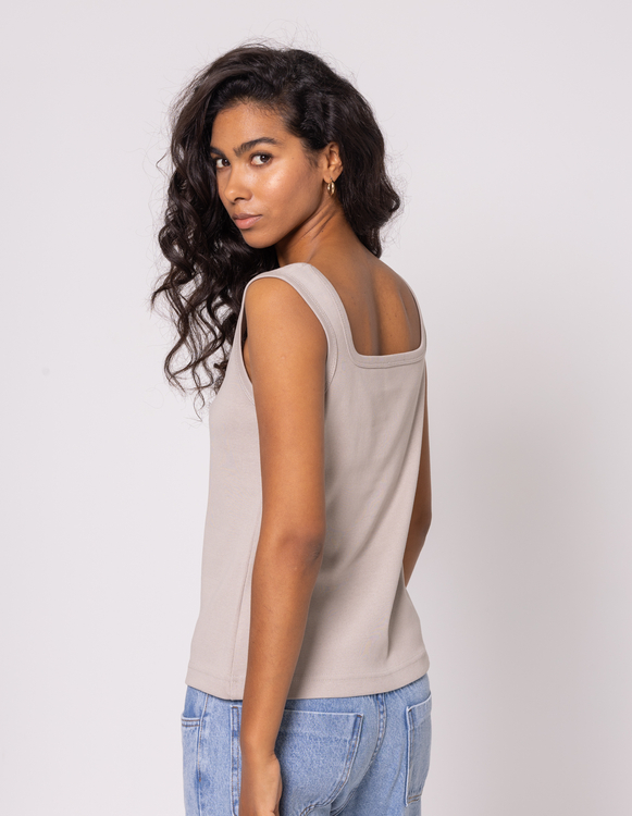 BEIGE ELLE TOP
