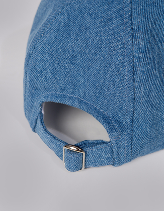 CZAPKA Z DASZKIEM BOB JEANS