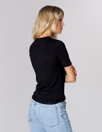 T-SHIRT LIA BLACK