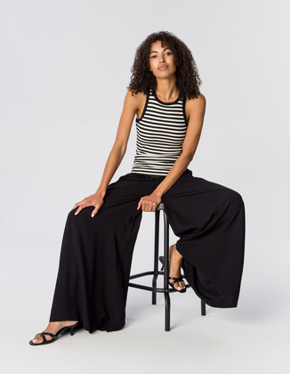 TOP IRIS BLACK STRIPES