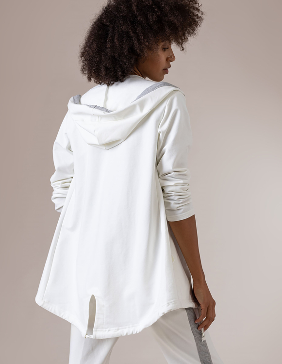 CREAM-COLORED ZIP-UP SWEATSHIRT